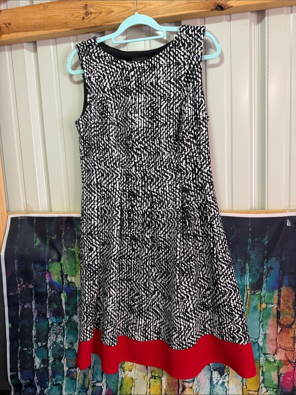 Alyx Black and White Textured Sleeveless Dress with Red Hem